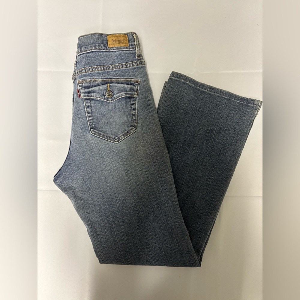 Vintage Levi Boot Cut 512 Jeans 🤍